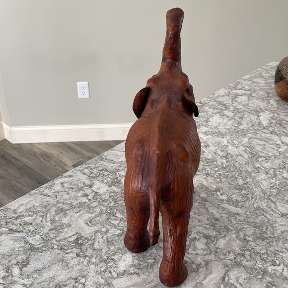 Vintage Elephant Leather Ears - Picture 4 of 5